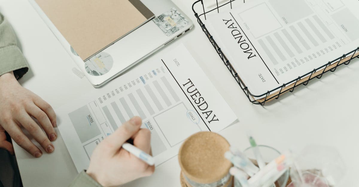 Batch Scheduling vs Discrete Scheduling: When to Use Each